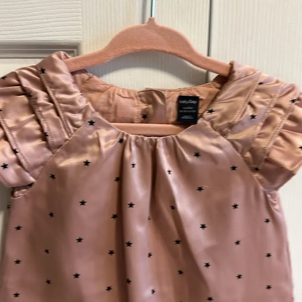 Gap Little Girls Mauve Star Print Ruffle Hem Dress NWT 12–18M